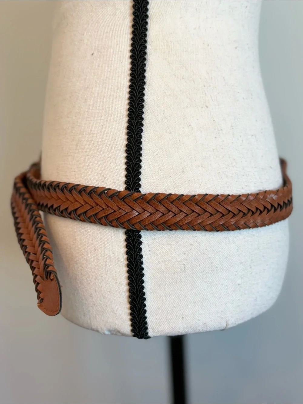 Brown Braided Woven Boho Western Belt Size 14/16 Adjustable Hip Waist Belt